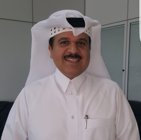 المهندس خالد جولو مؤلف موسوعة العملات القطرية